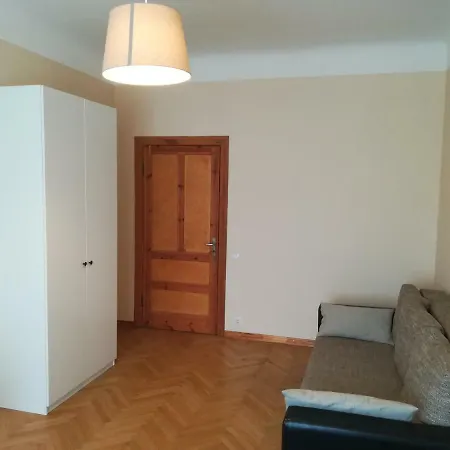 Terbata 85 Lägenhet *