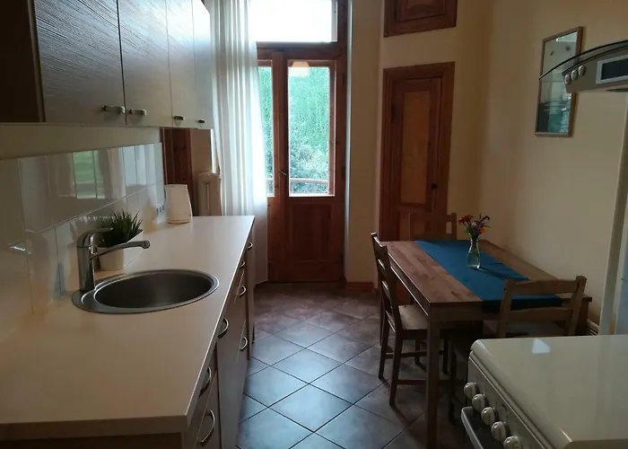 Lägenhet Terbata 85